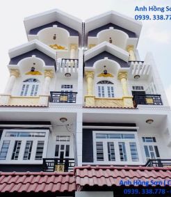 Chính chủ Bán nhà vị trí đẹp, Diện tích ( 4m x 20m ) có Sân Xe Hơi 5m, 5 Phòng Ngủ, 2 Sân Thượng .