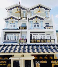 Nhà Bán Quận Bình tân DT 8m x 16m - Sân xe hơi 4m x 16m , Xây dựng: 4m x 16m 1 Trệt 3 Lầu,